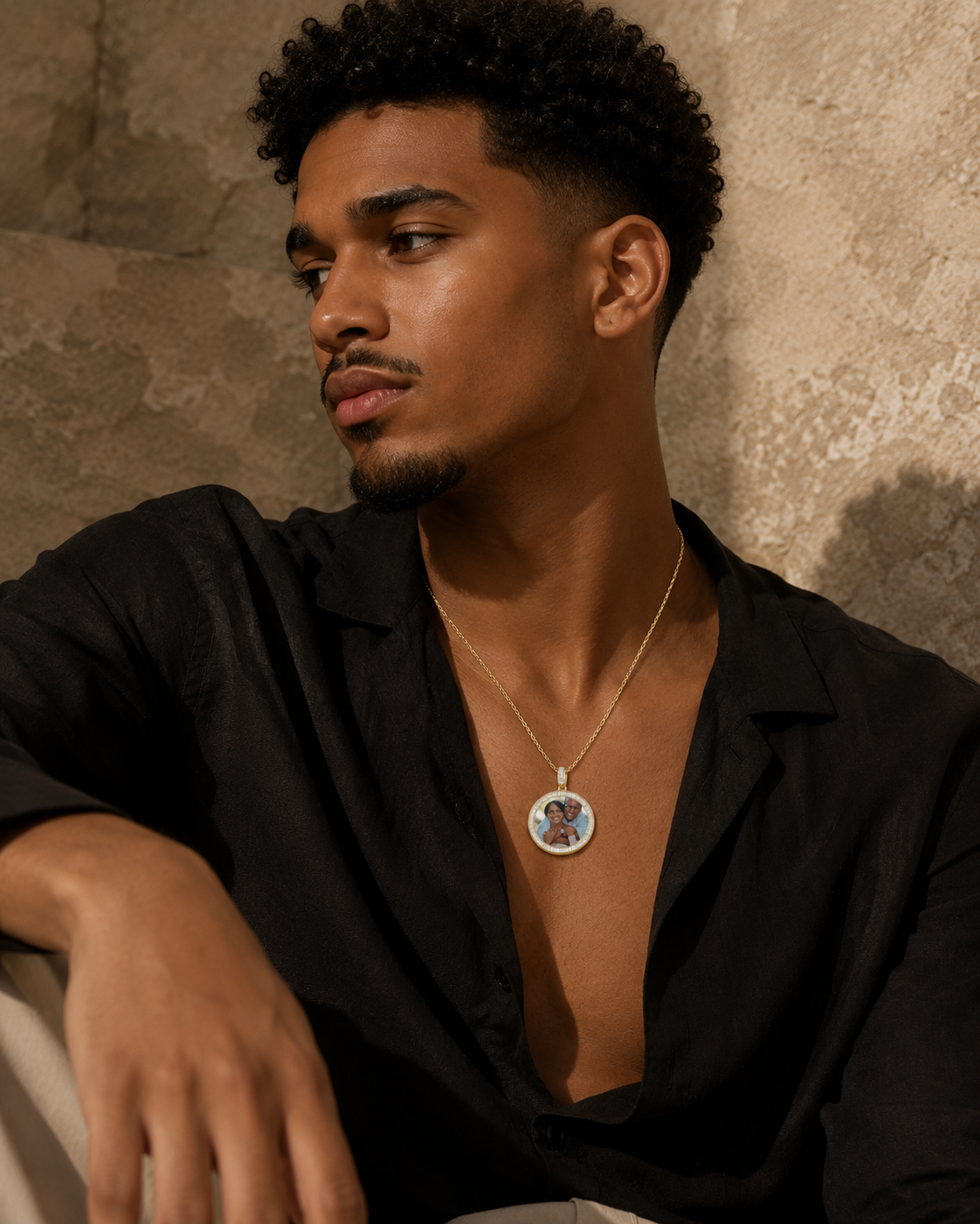Baguette Circle Photo Pendant