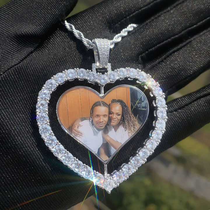 Double-Sided Heart-Shaped Photo Pendant - MeekslxCollection