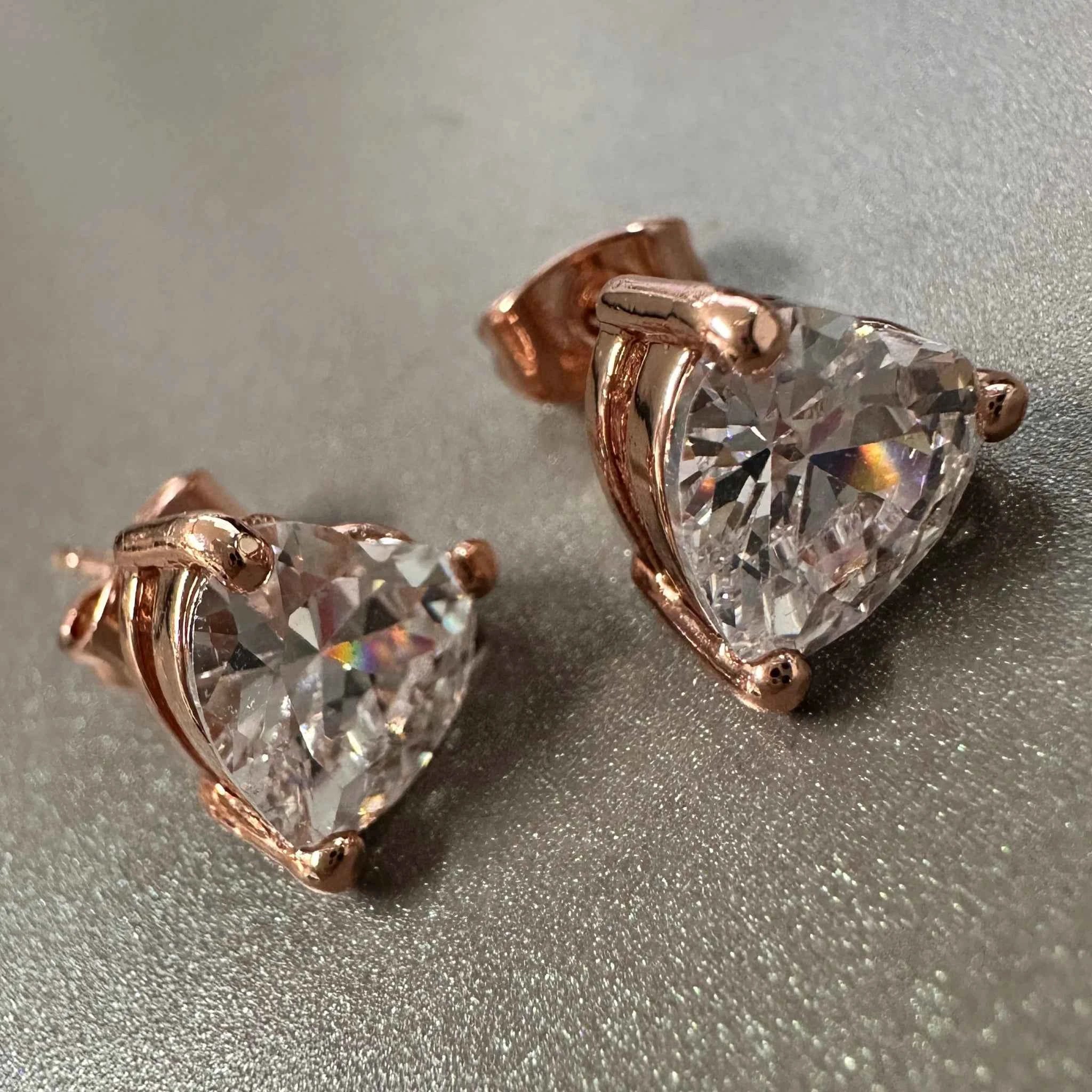 Enchanted Heart Earring