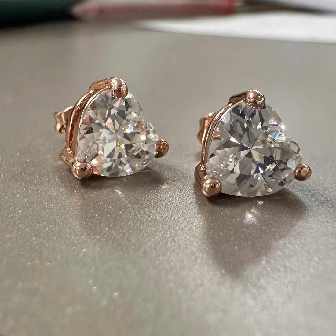 Enchanted Heart Earring - MeekslxCollection