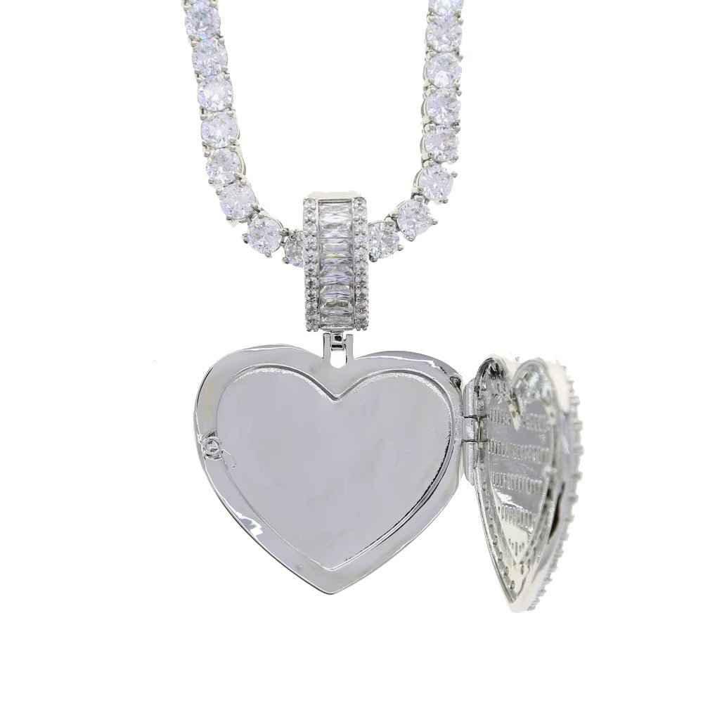 Heart Photo Locket - Elegant Heart Locket Necklace for Cherished Memories