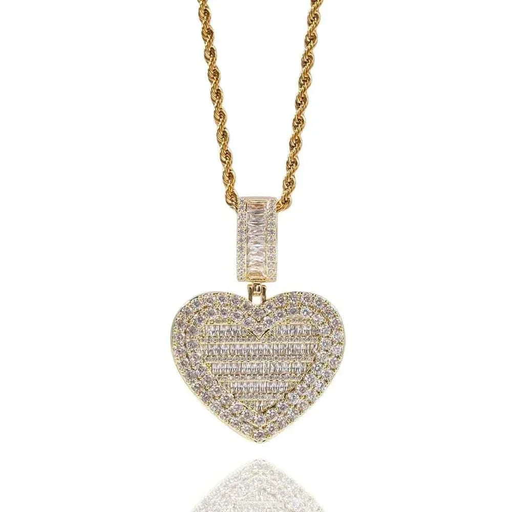 Heart Photo Locket - Elegant Heart Locket Necklace for Cherished Memories
